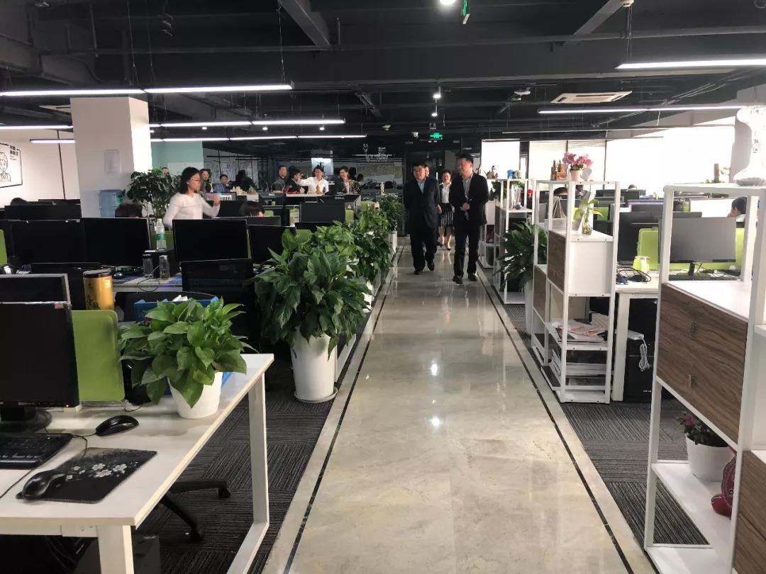 犍为县县委副书记、县长陈建东一行莅临博鱼买球首选国际参观调研