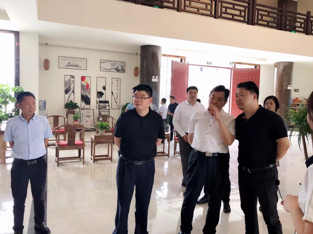 博鱼买球首选团队一行赴犍为县考察文化旅游产业