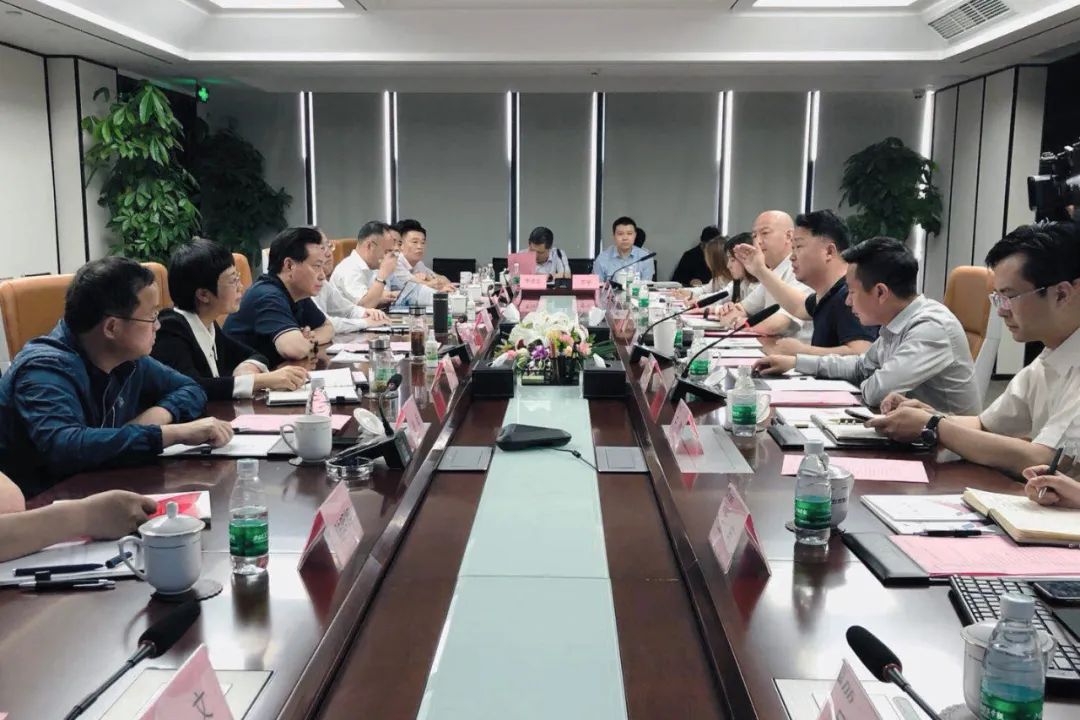 繁华春至 扬帆起航 | 资阳市委副书记率队赴博鱼买球首选集团考察交流