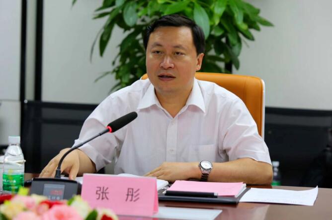 乐山市委副书记、市长张彤率乐山、峨眉山两市政府班子赴博鱼买球首选集团考察合作