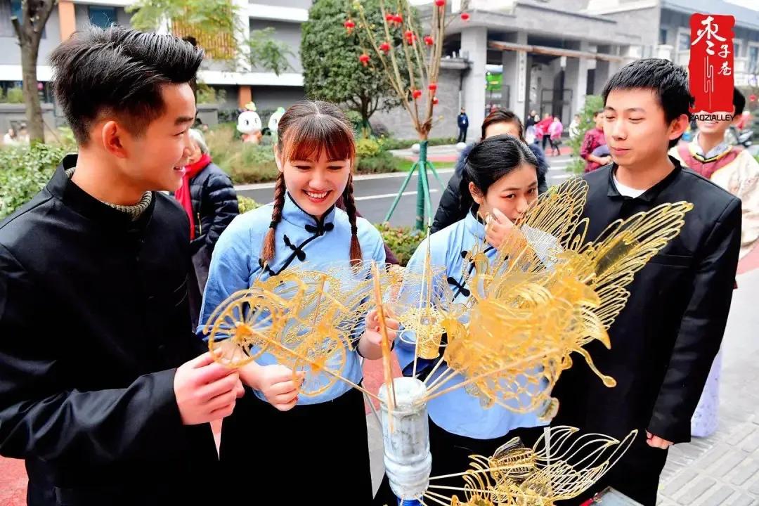 载誉而归！世界目光聚焦成都，枣子巷荣耀绽放中国城市更新论坛